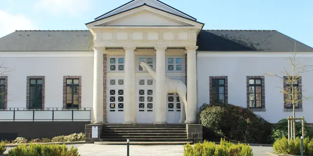 Médiathèque la girafe - avril 2018 - Office de Tourisme (2)