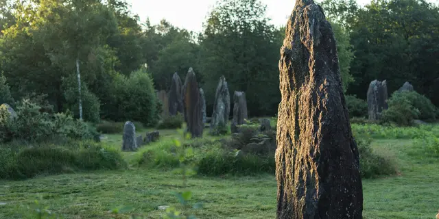 Menhirs de Monteneuf