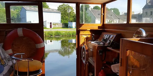 Hébergement insolite - Péniche Orphée - Lanouée - Morbihan - Bretagne