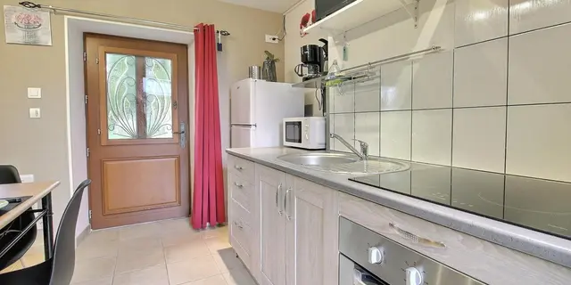 Petit_Gite_Boirie_cuisine_2