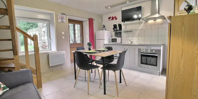 Petit_Gite_Boirie_salon_4