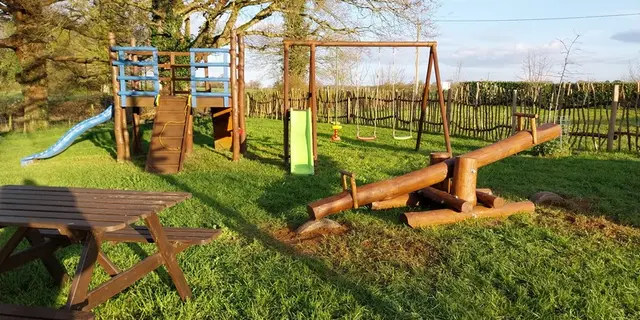 Play area1 (2)