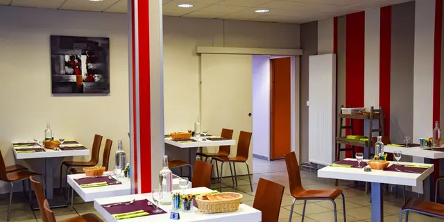 Restaurant le Pommeret_intérieur