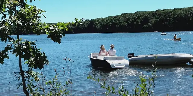 Loisirs au Lac de Trémelin