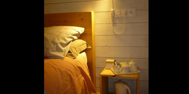 Terre Compagne - chambre plain pied PMR - chevet