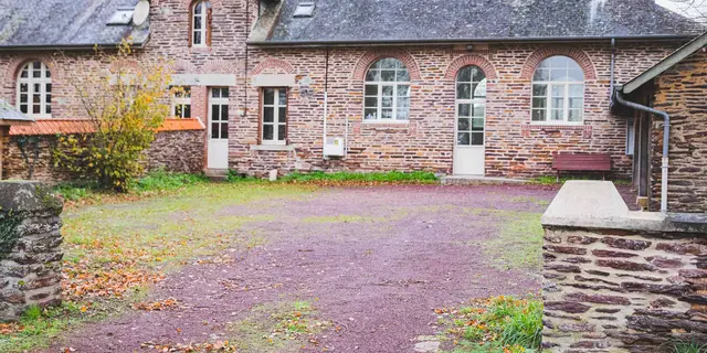 L'école du Thélin