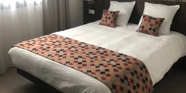brit hotel L'Hippodrome - chambre - Ploërmel - Morbihan - Bretagne