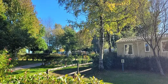 Camping - Cerisiers - Guillac - Josselin - Brocéliande - Morbihan - Bretagne