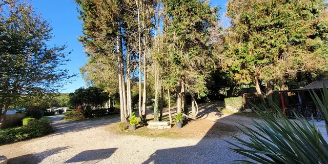 Camping - Cerisiers - Guillac - Josselin - Brocéliande - Morbihan - Bretagne