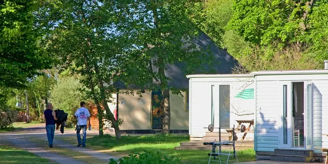 Camping Merlin L'enchanteur - Loyat - Brocéliande