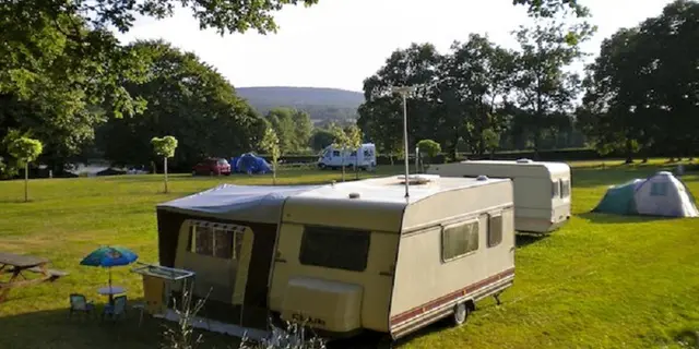 Camping Le Val aux Fées
