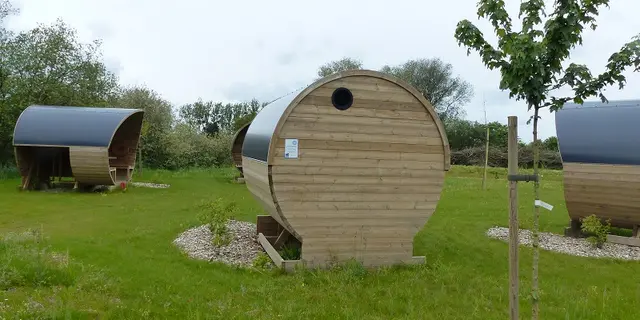 cabane étape - itinérance - l'oust'ellerie - Montertelot - Morbihan - vélodyssée