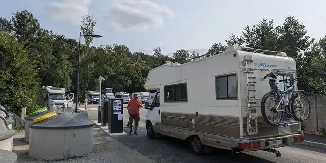 Aire - service - stationnement - Josselin - Brocéliande - Morbihan - Bretagne