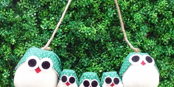 chouette-famille-hibou-vert.jpg