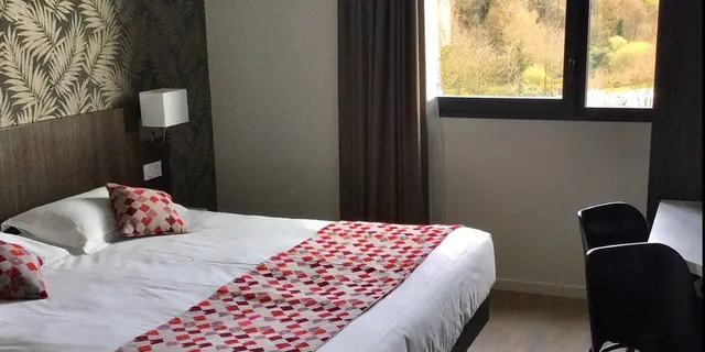 brit hotel L'Hippodrome - chambre - Ploërmel - Morbihan -  Bretagne