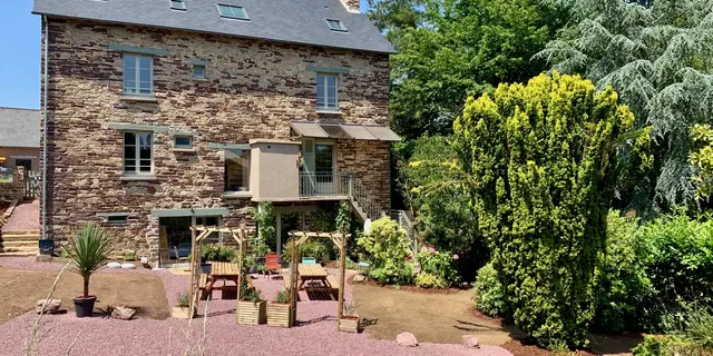 cote-jardin---maison-des-legendes-paimpont---3