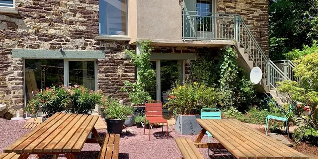 cote-jardin-maison-des-legendes-paimpont---1-9