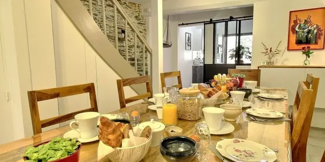 Chambre - hôtes - demeure - songes - Josselin - Destination - Brocéliande