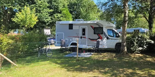 Camping - Cerisiers - Guillac - Josselin - Brocéliande - Morbihan - Bretagne