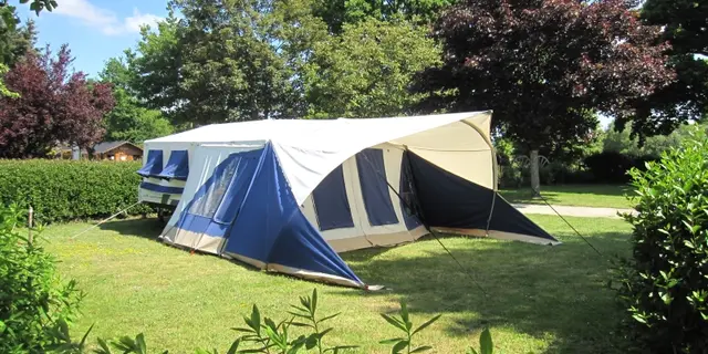 Camping Ninian - emplacement grand confort - Taupont - Brocéliande