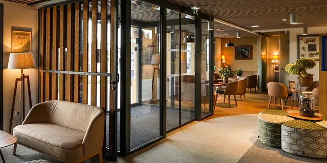 brit hotel L'Hippodrome - accueil - Ploërmel - Morbihan -  Bretagne