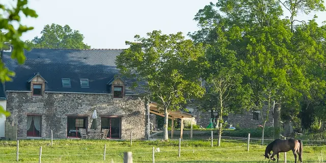 extérieur - gîte val des fées - Campénéac - Brocéliande - Bretagne