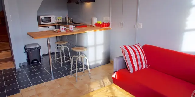 gite Folle Pensée_Forges de Paimpont_cuisine et salon