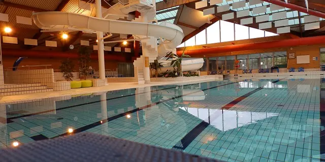 Grand bassin piscine Océlia
