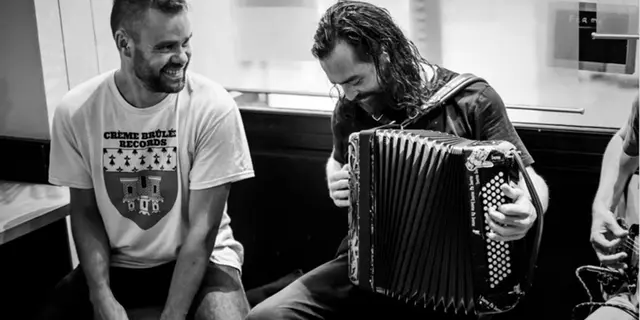 fred-peloquin_antoine-tardivel_concert_contes_quebec_MaisonMorgane_Concoret