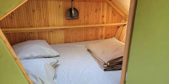 Insolite - kabaneth - camping - cerisiers - Guillac - Destination - Brocéliande