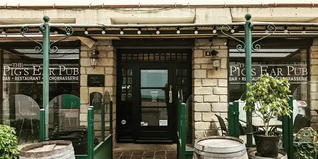pig's ear pub - micro-brasserie - restaurant - ploërmel