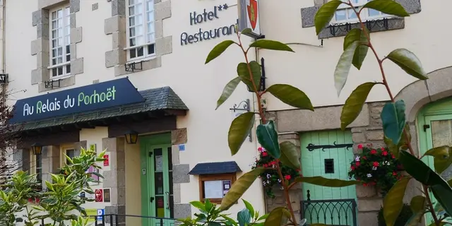 Hôtel Au Relais du Porhoët - façade - Guilliers - Morbihan