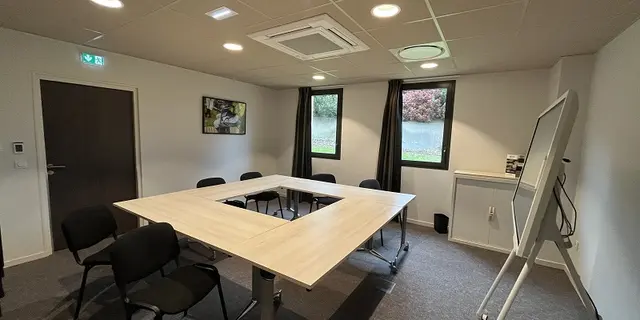 brit hotel L'Hippodrome - réunion - Ploërmel - Morbihan -  Bretagne