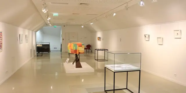 salle d'exposition - La Passerelle