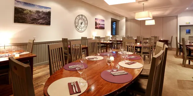salle_restaurant_le_relais_de_broceliande_01