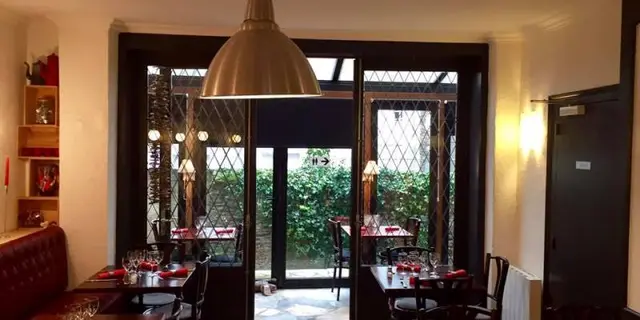 Le rond de serviette - salle intérieure - Ploërmel - Brocéliande