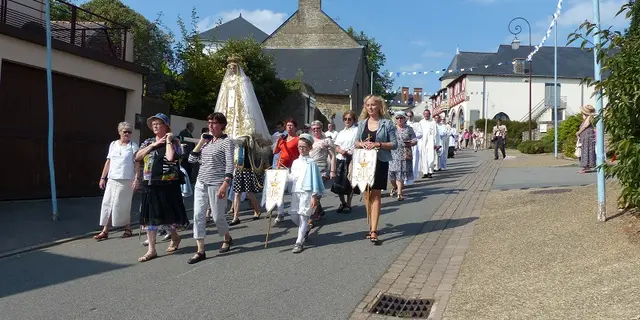 Pardon - Notre Dame du Roncier - Josselin - Brocéliande-  Morbihan