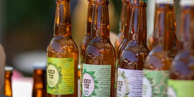 Marché estival artisanal de Tréhorenteuc - Destination Brocéliande