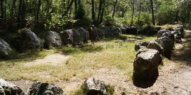jardin-aux-moines_balade_geologique_Néant-sur-Yvel_Tréhorenteuc