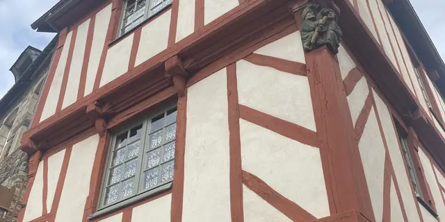 Maison Truie qui file-Malestroit