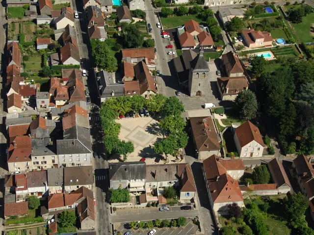 Vue aérienne de Puybrun ©Lot Tourisme-ECAV aviation-Michel Bernard.jpg
