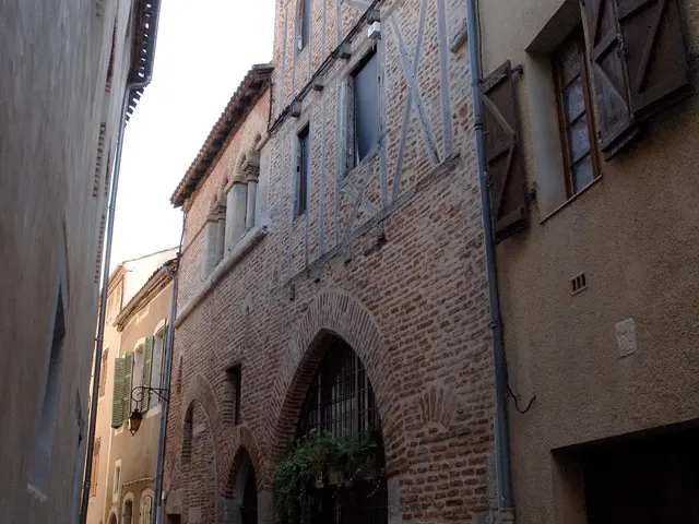 62 r St Urcisse. © P. Lasvenes ville de Cahors.JPG