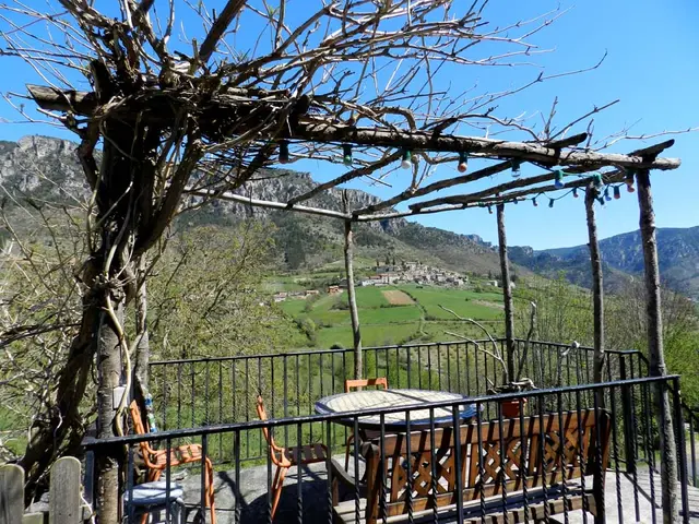 terrasse sur Liaucous.jpg