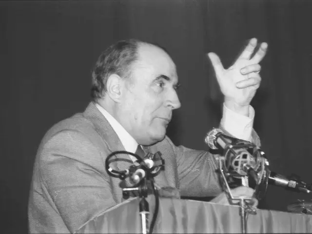 François MITTERRAND.jpg