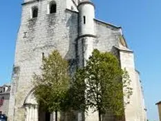 Eglise-St-Vincent-Douzillac.jpg
