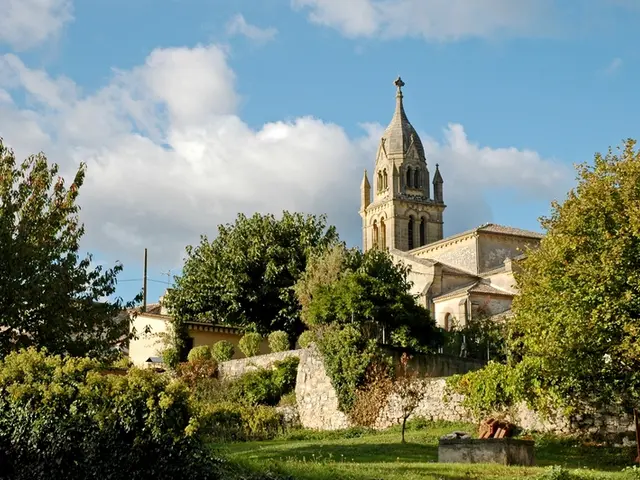Eglise-de-pl-Lavoir-25-10---02-2.jpg