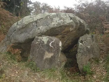 dolmen.png