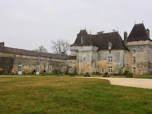 Chateau-de-beauregard.jpg