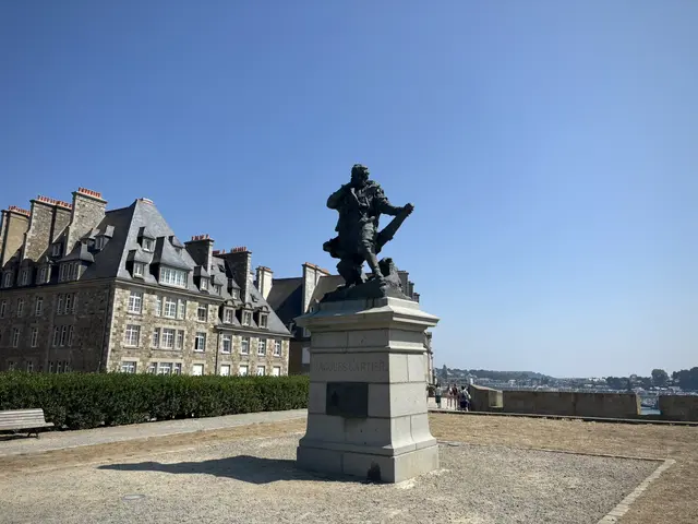 Bastion-de-la-Hollande-2.JPEG