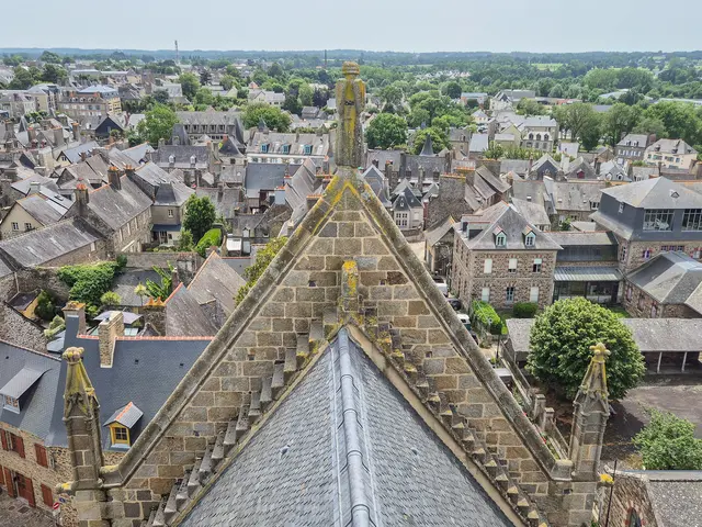 Cathedrale-Saint-Samson---Dol-de-Bretagne-SMBMSM-9569.JPG